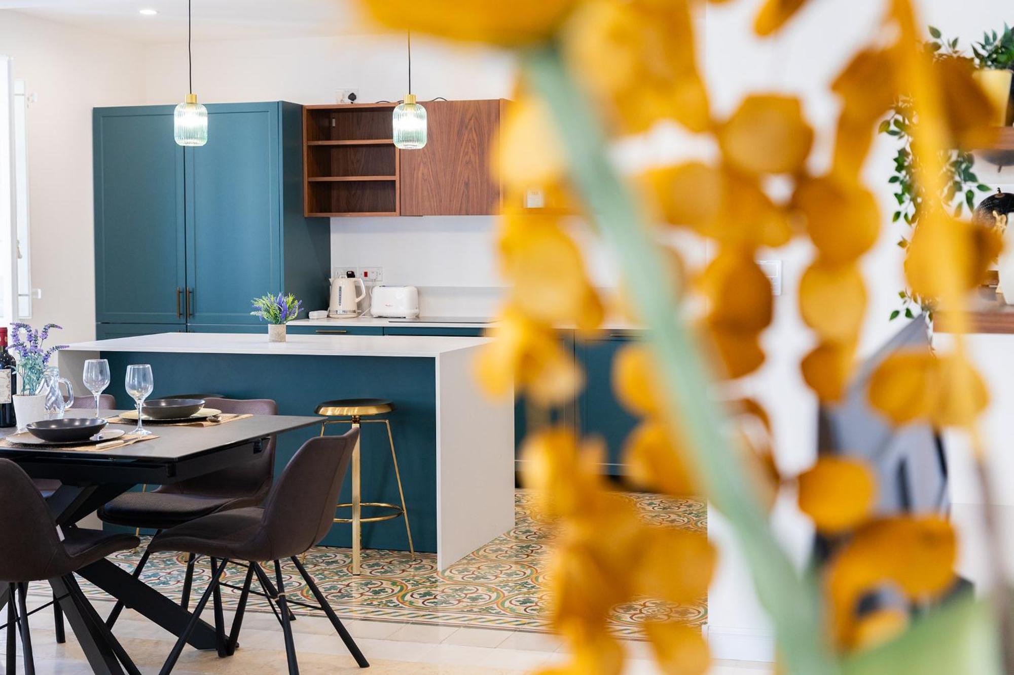 Florette Suite Designer Finish With Stunning Lounge Terrace By Arcobnb Il-Furjana Dış mekan fotoğraf