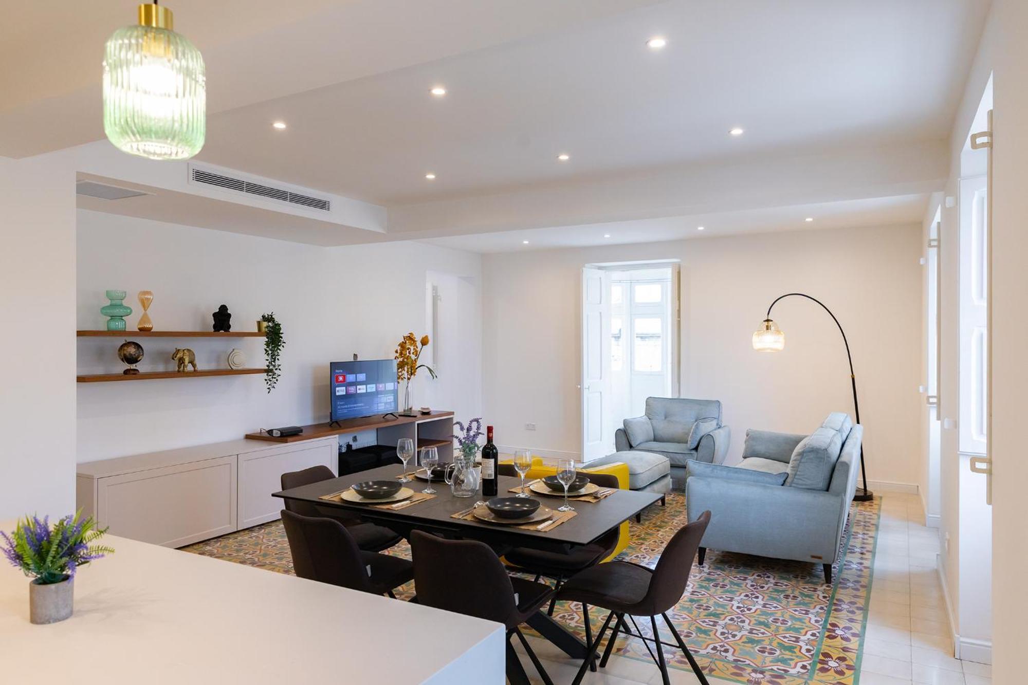 Florette Suite Designer Finish With Stunning Lounge Terrace By Arcobnb Il-Furjana Dış mekan fotoğraf