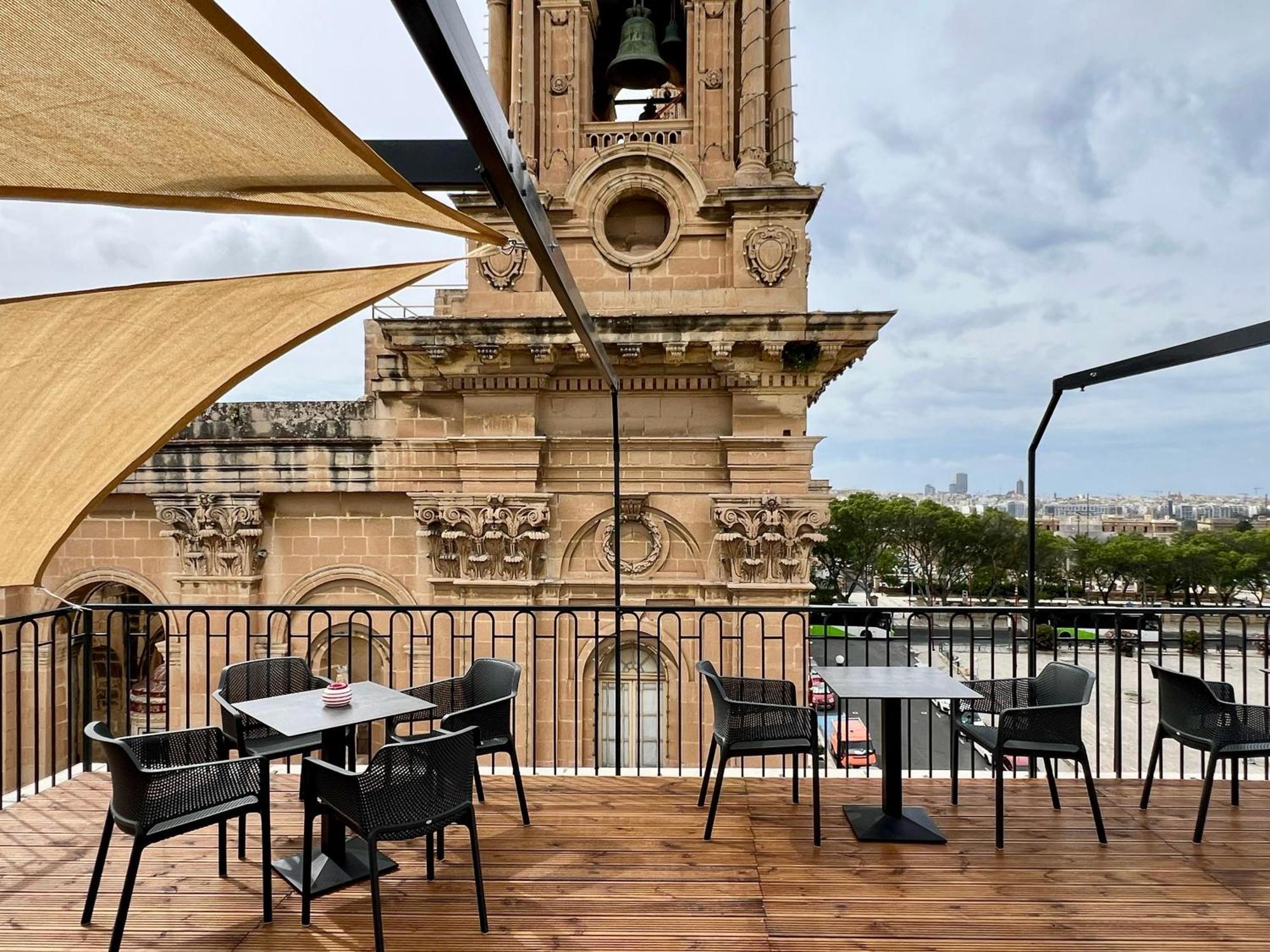 Florette Suite Designer Finish With Stunning Lounge Terrace By Arcobnb Il-Furjana Dış mekan fotoğraf